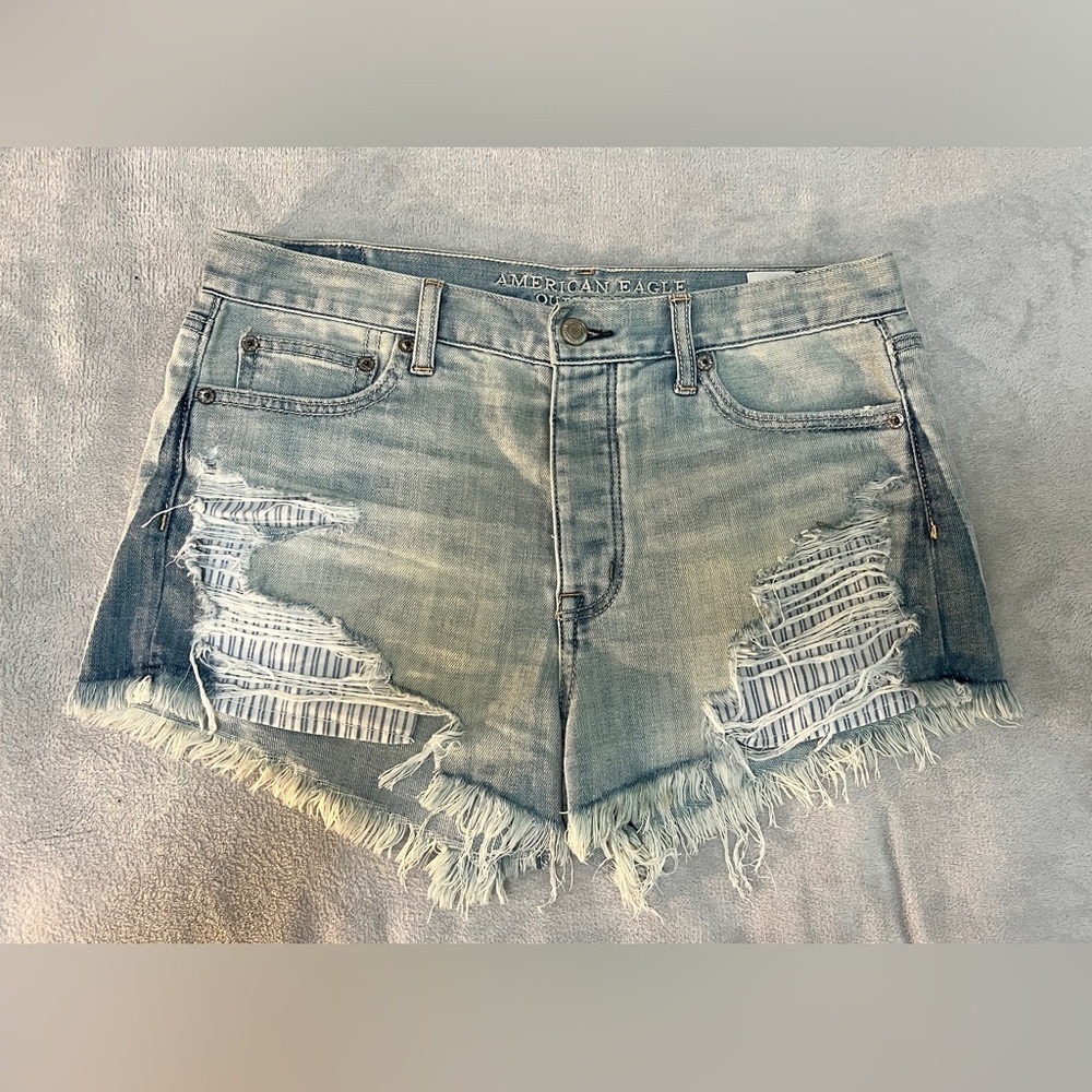American Eagle Hi Rise Distressed Shorts- Size 8